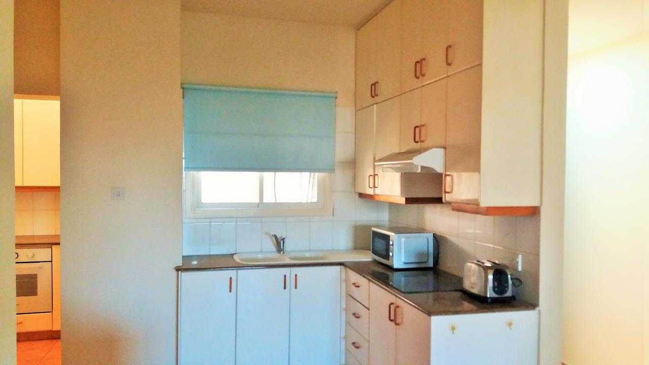 Appartement 312 Depa Court à Larnaca Extérieur photo
